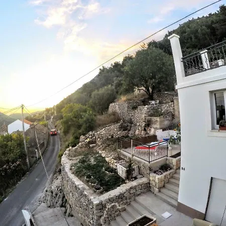 Lilly Apartman Babino Polje